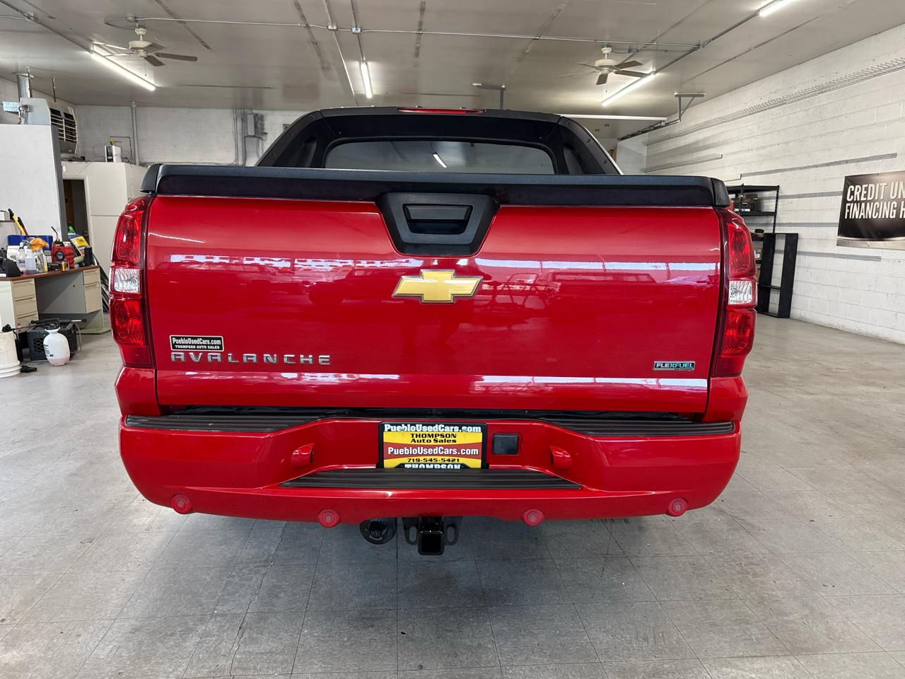 Chevrolet Avalanche LT 4WD 2012
