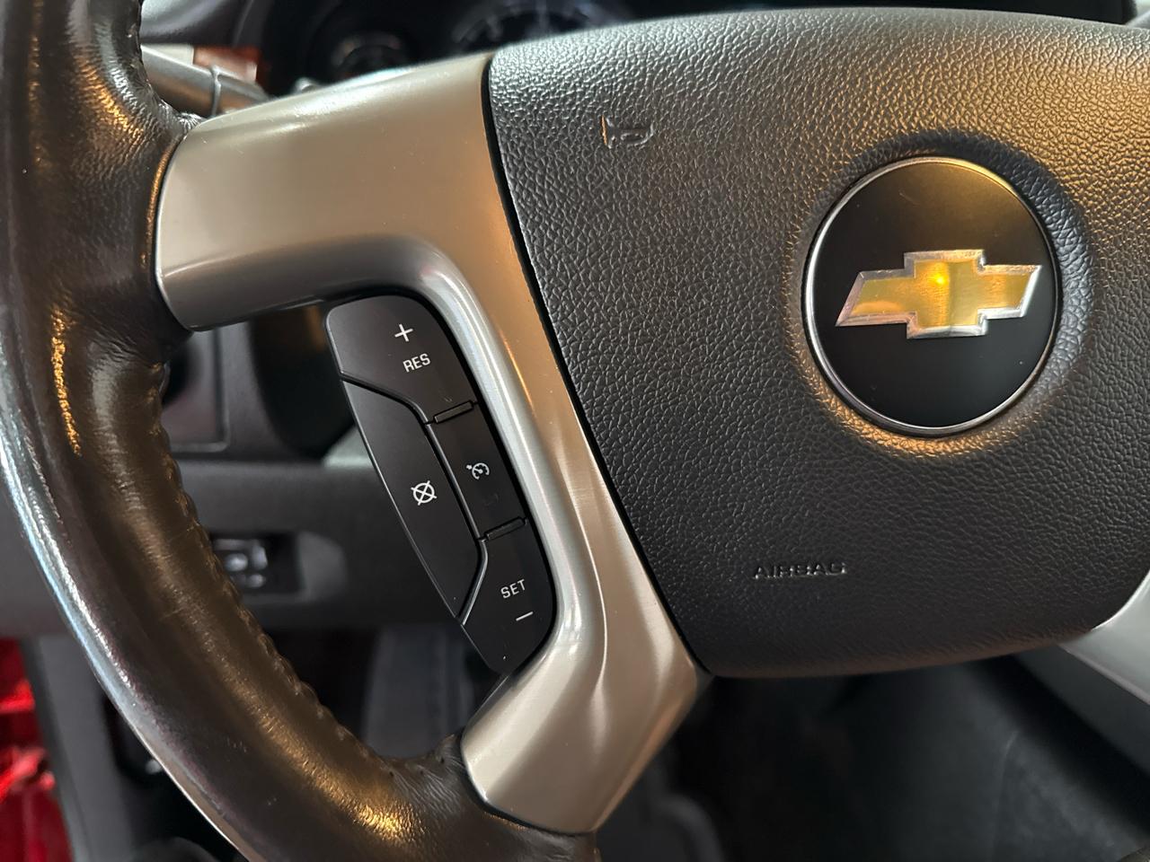 Chevrolet Avalanche LT 4WD 2012