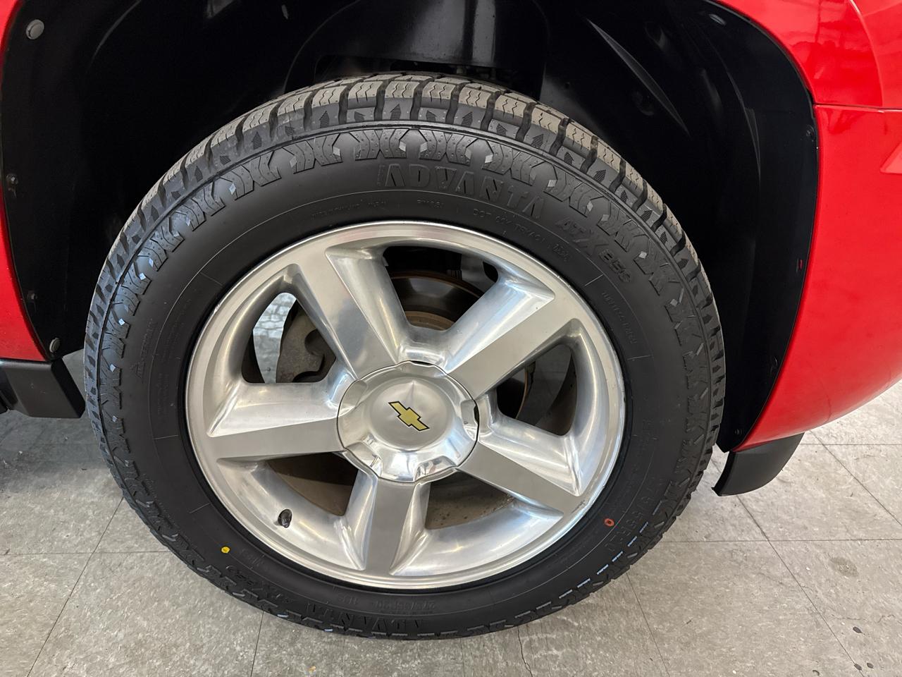Chevrolet Avalanche LT 4WD 2012