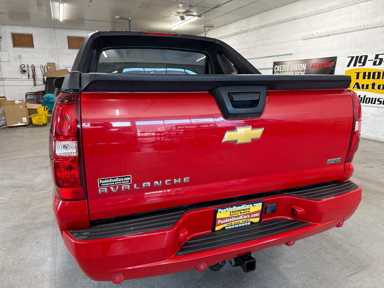 Chevrolet Avalanche LT 4WD 2012