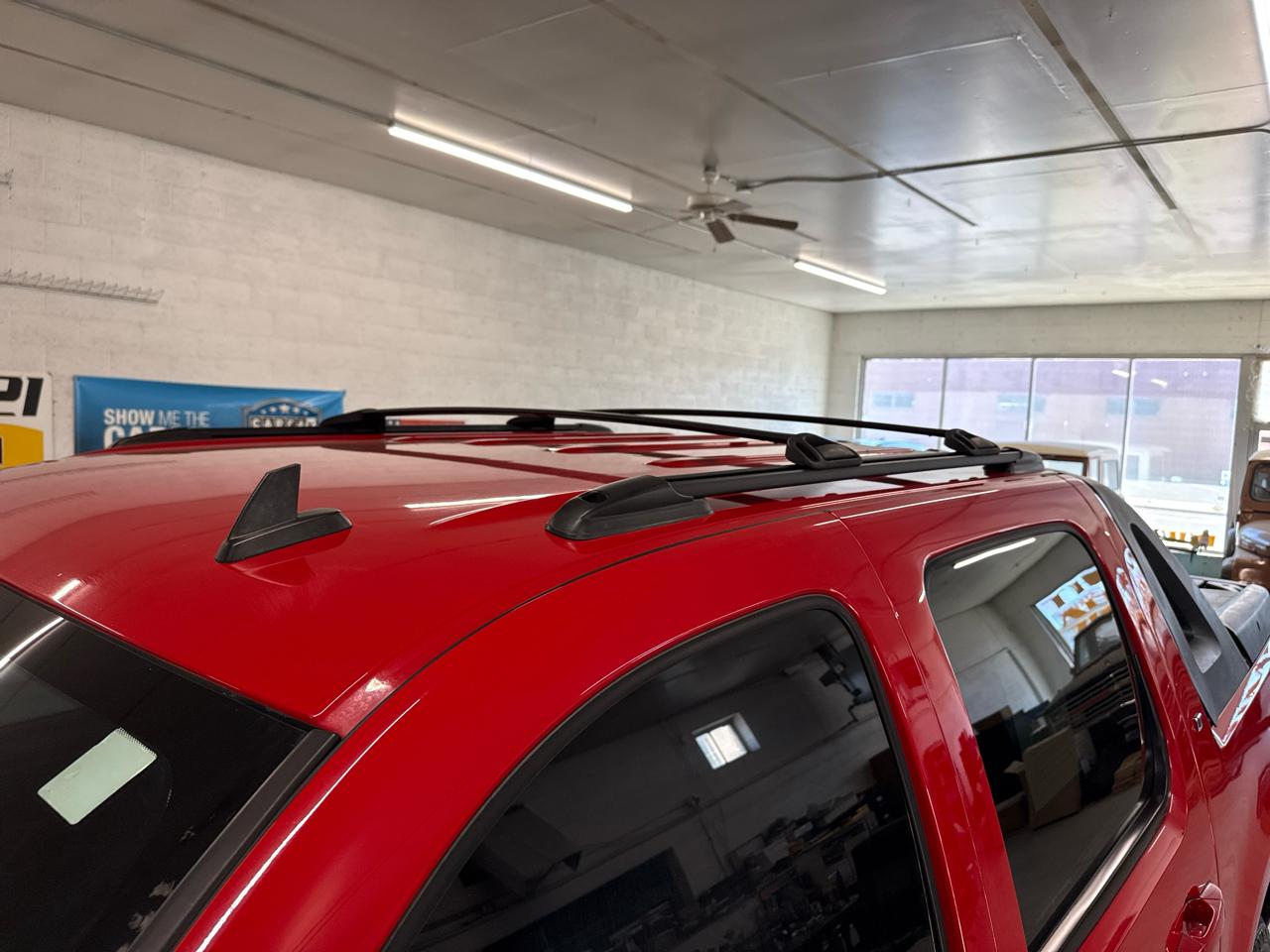 Chevrolet Avalanche LT 4WD 2012