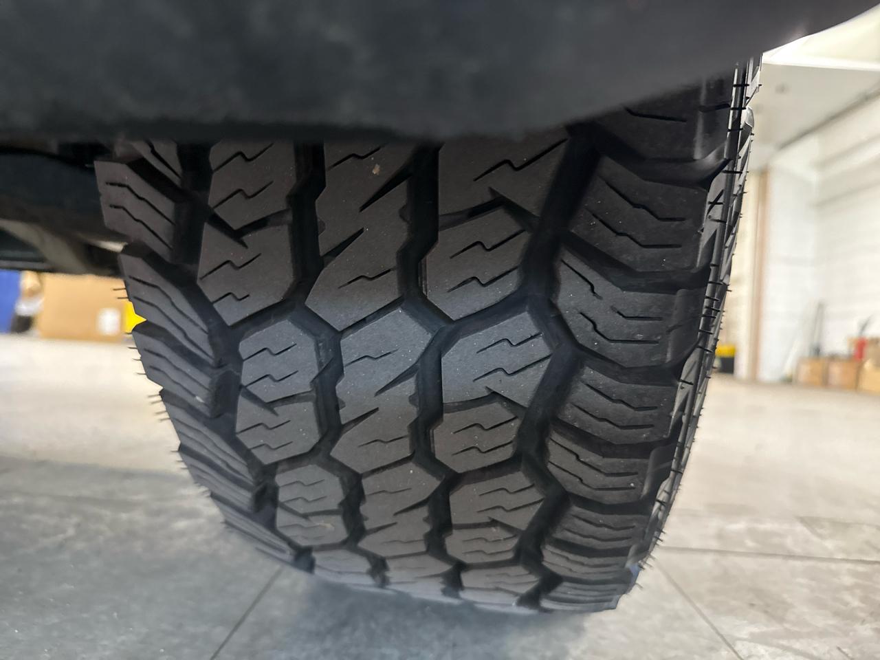 Nissan Frontier SV Crew Cab 4WD 2012