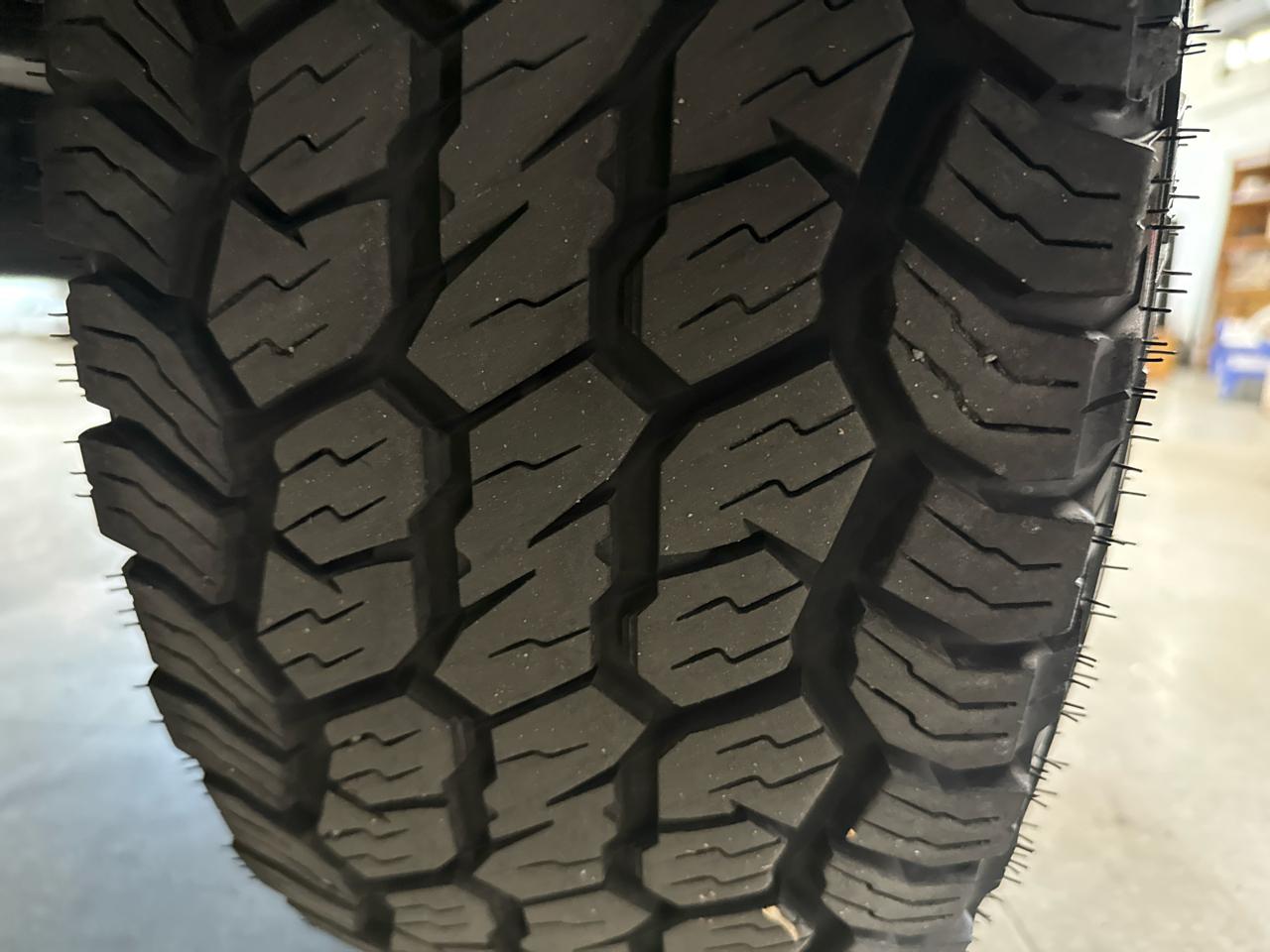 Nissan Frontier SV Crew Cab 4WD 2012