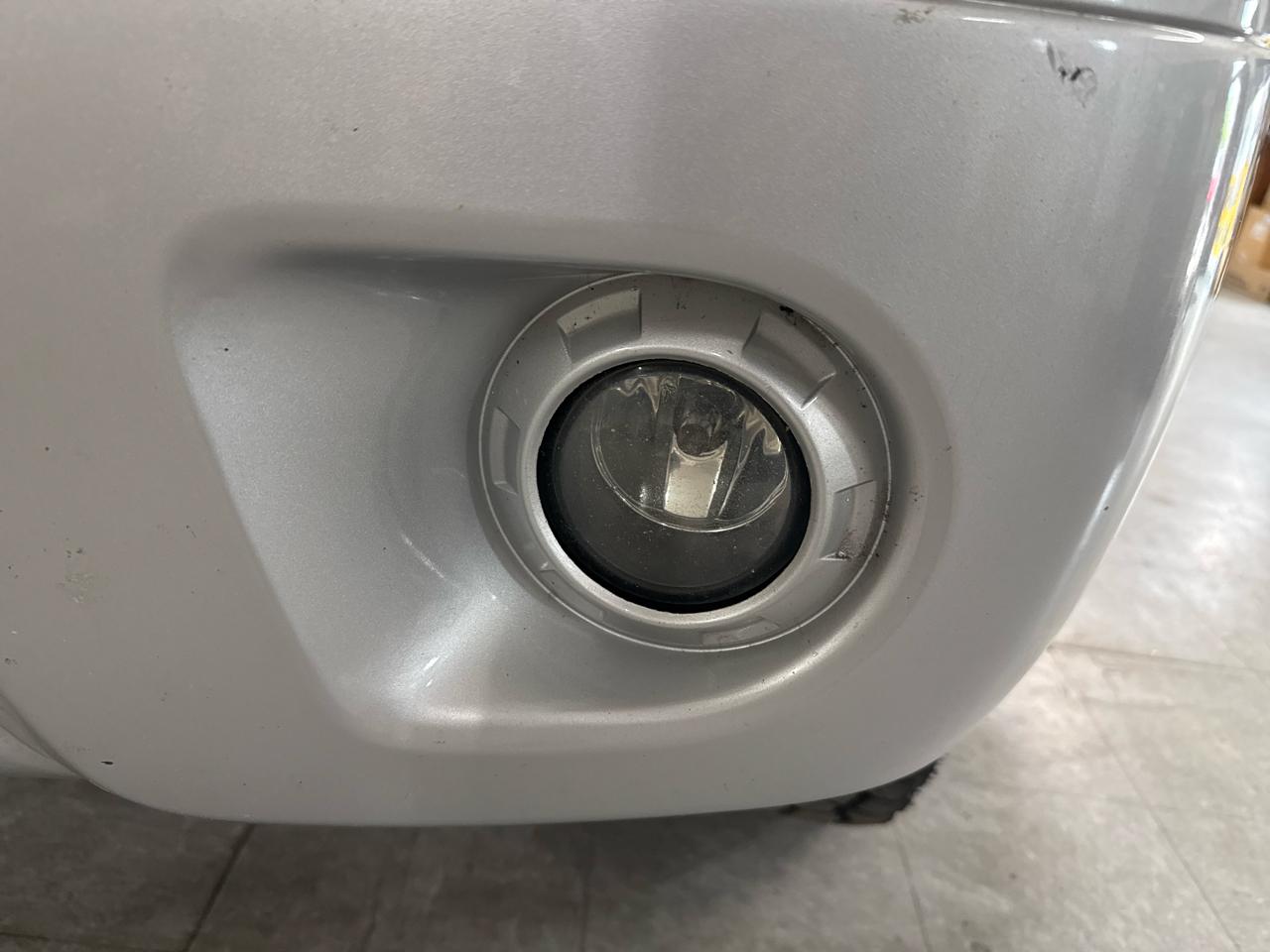 Nissan Frontier SV Crew Cab 4WD 2012