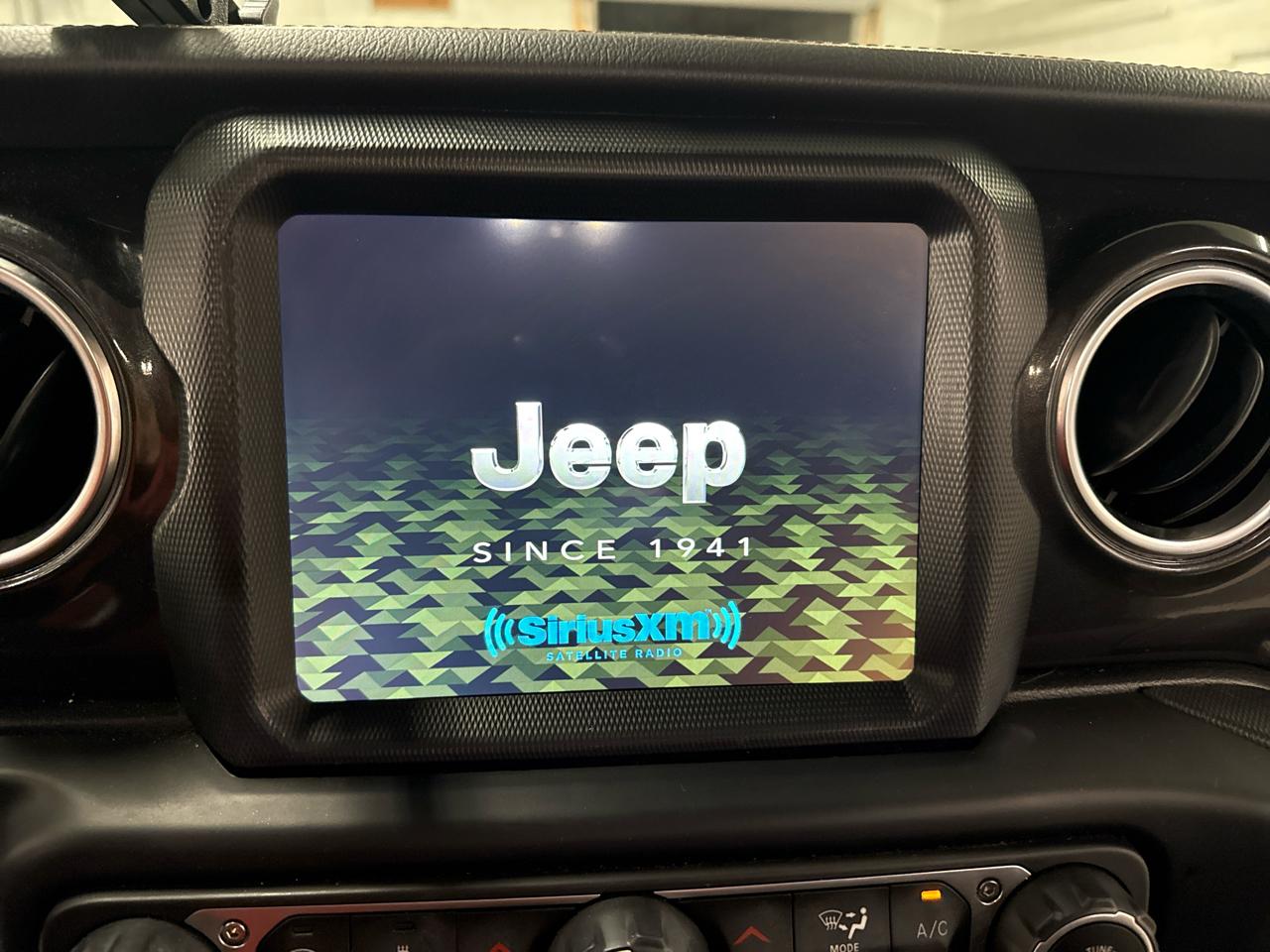 Jeep Wrangler Unlimited Rubicon 392 2022