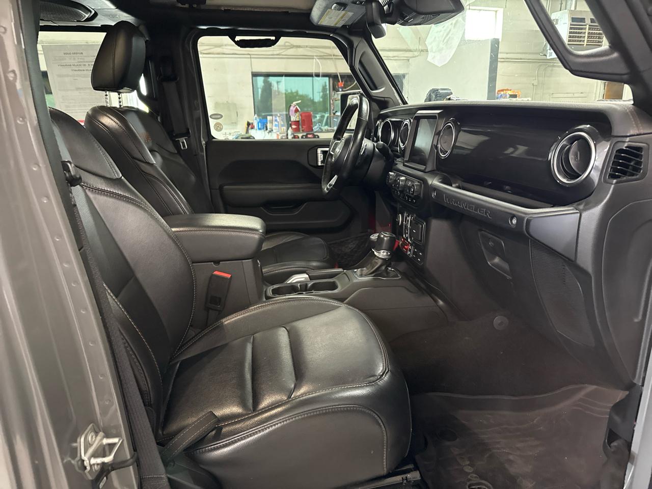Jeep Wrangler  2022