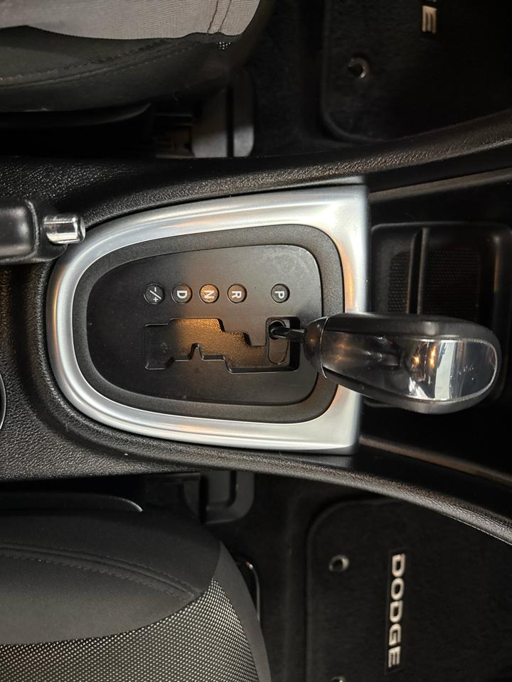 Dodge Avenger SE 2013