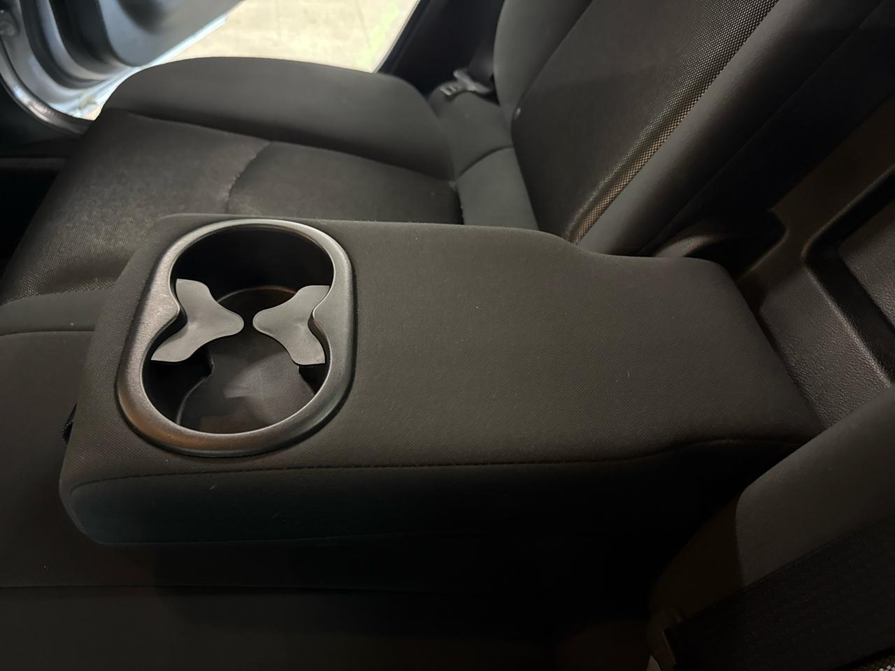 Dodge Avenger SE 2013