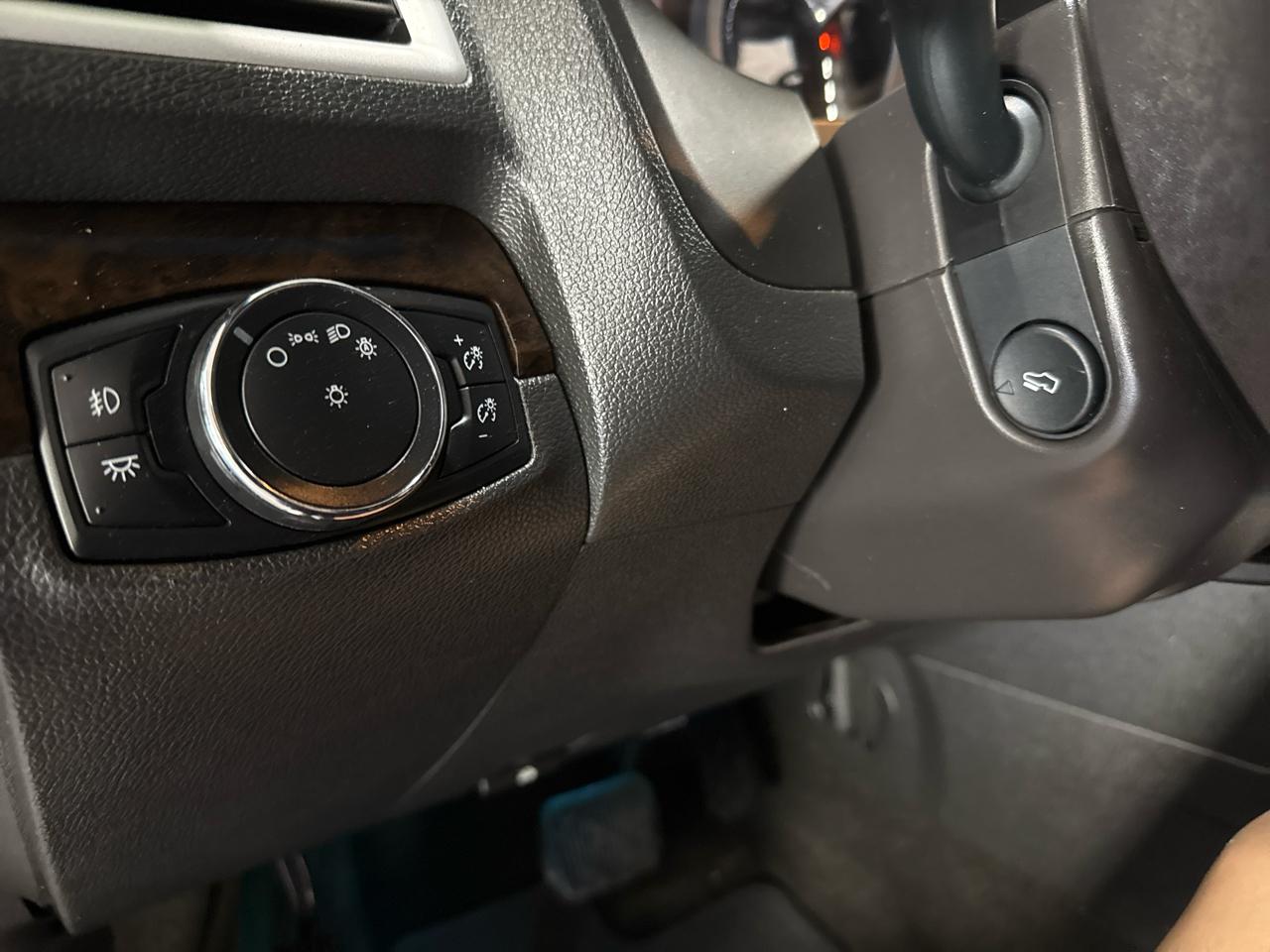 Ford Explorer Limited 4WD 2015