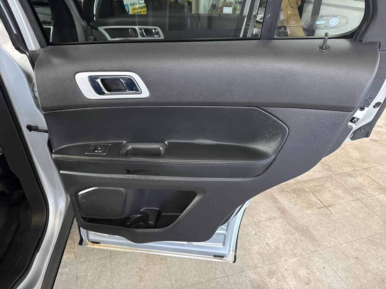 Ford Explorer Limited 4WD 2015
