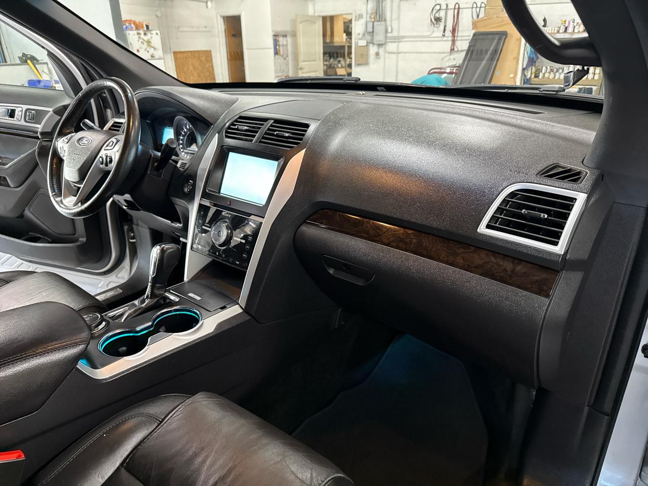 Ford Explorer Limited 4WD 2015