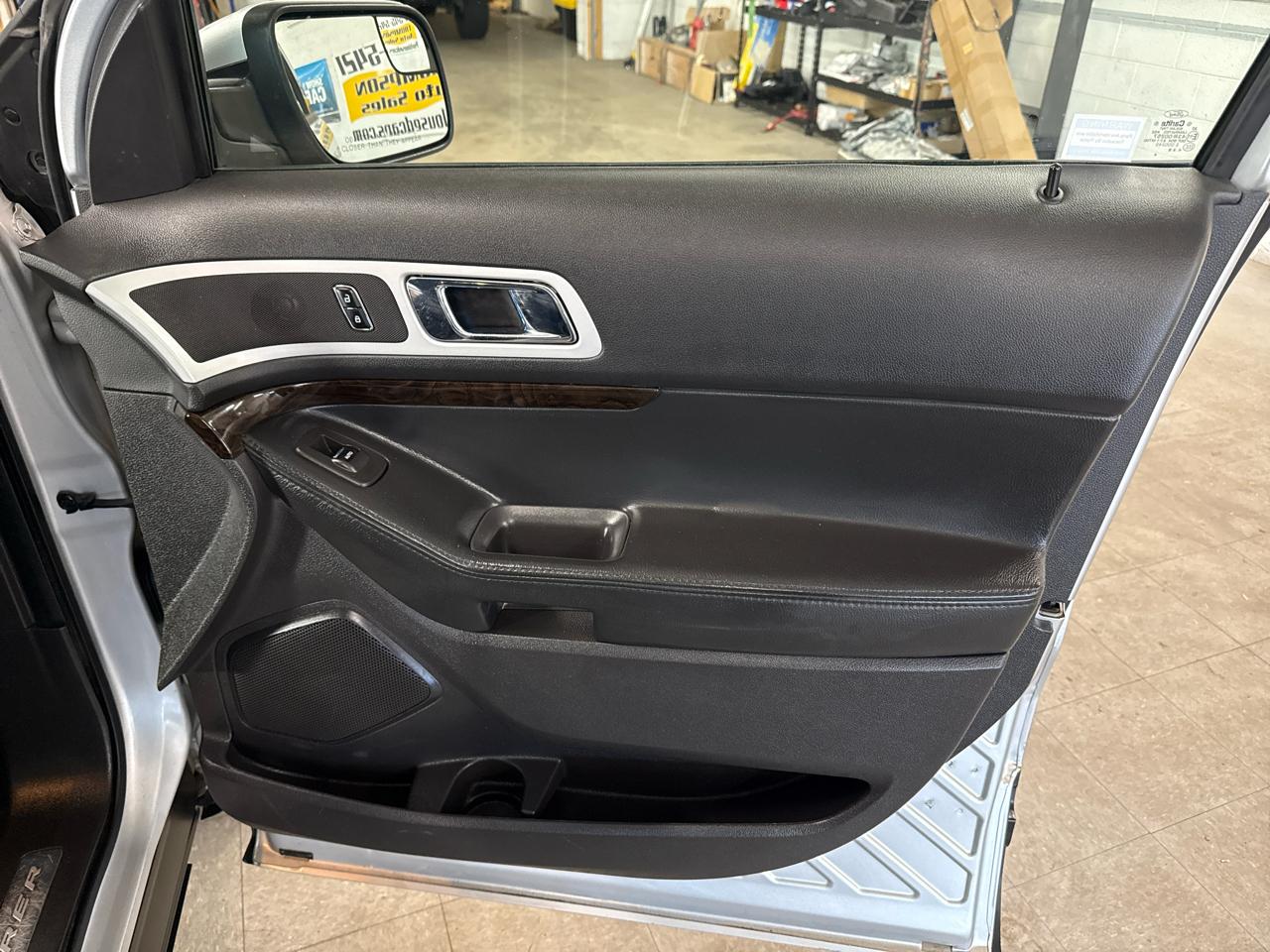 Ford Explorer Limited 4WD 2015
