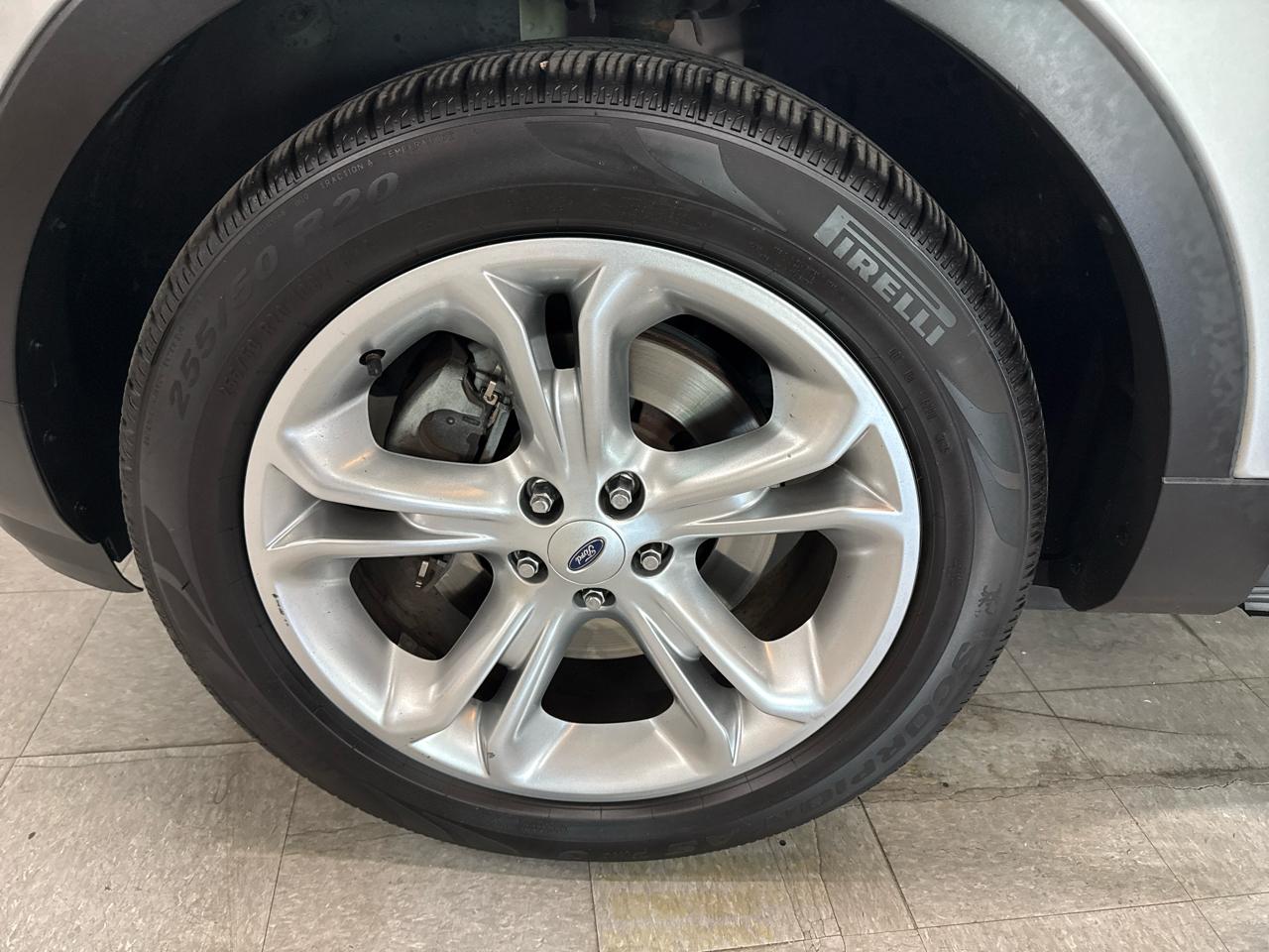 Ford Explorer Limited 4WD 2015