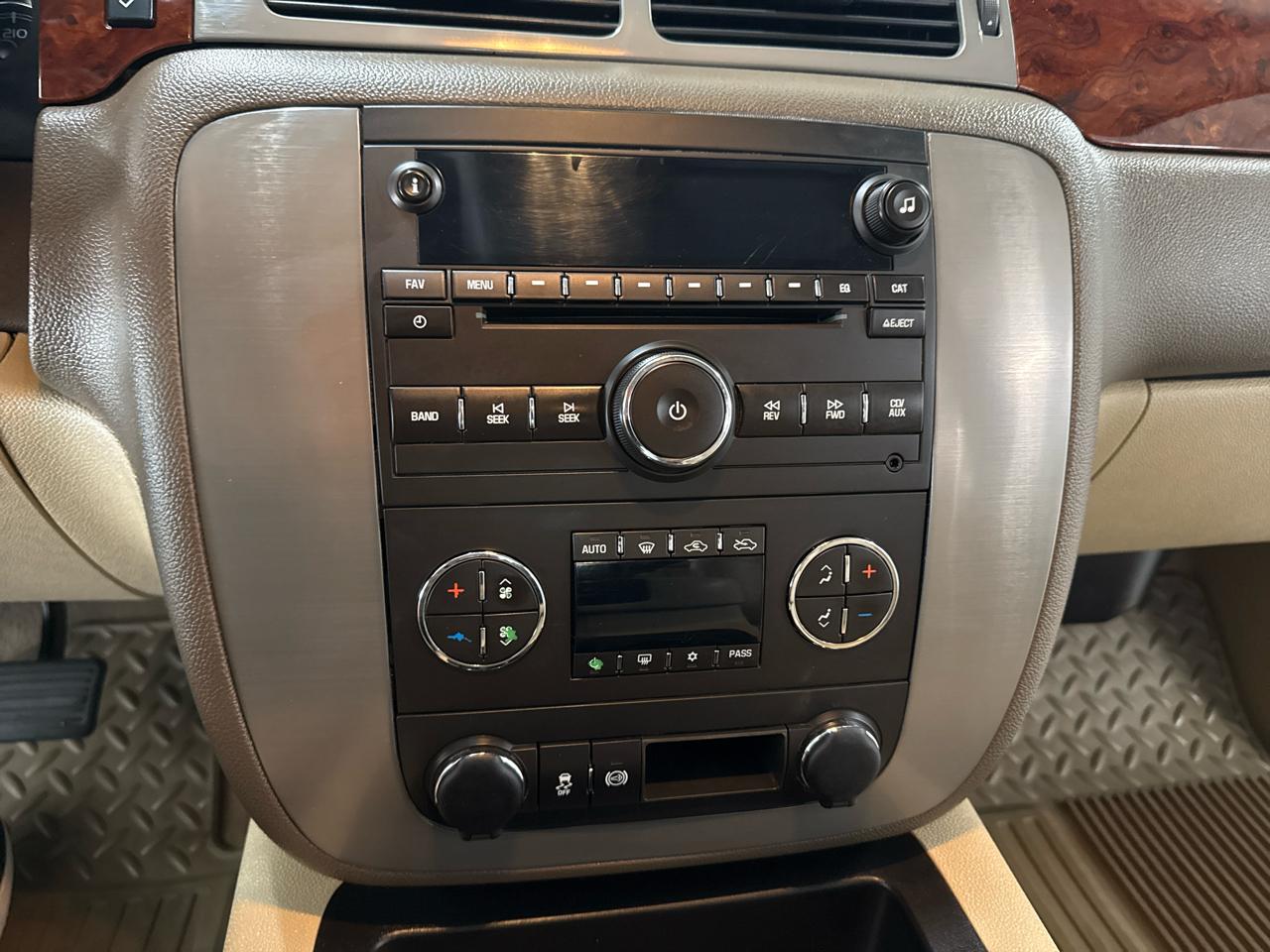 GMC Sierra 2500HD SLT Crew Cab 4WD 2013