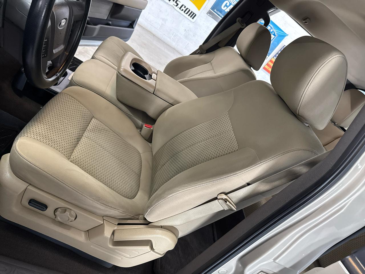 Ford F-150 XLT SuperCrew 4WD 2010
