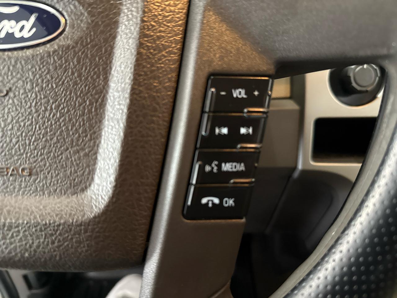 Ford F-150 XLT SuperCrew 4WD 2010