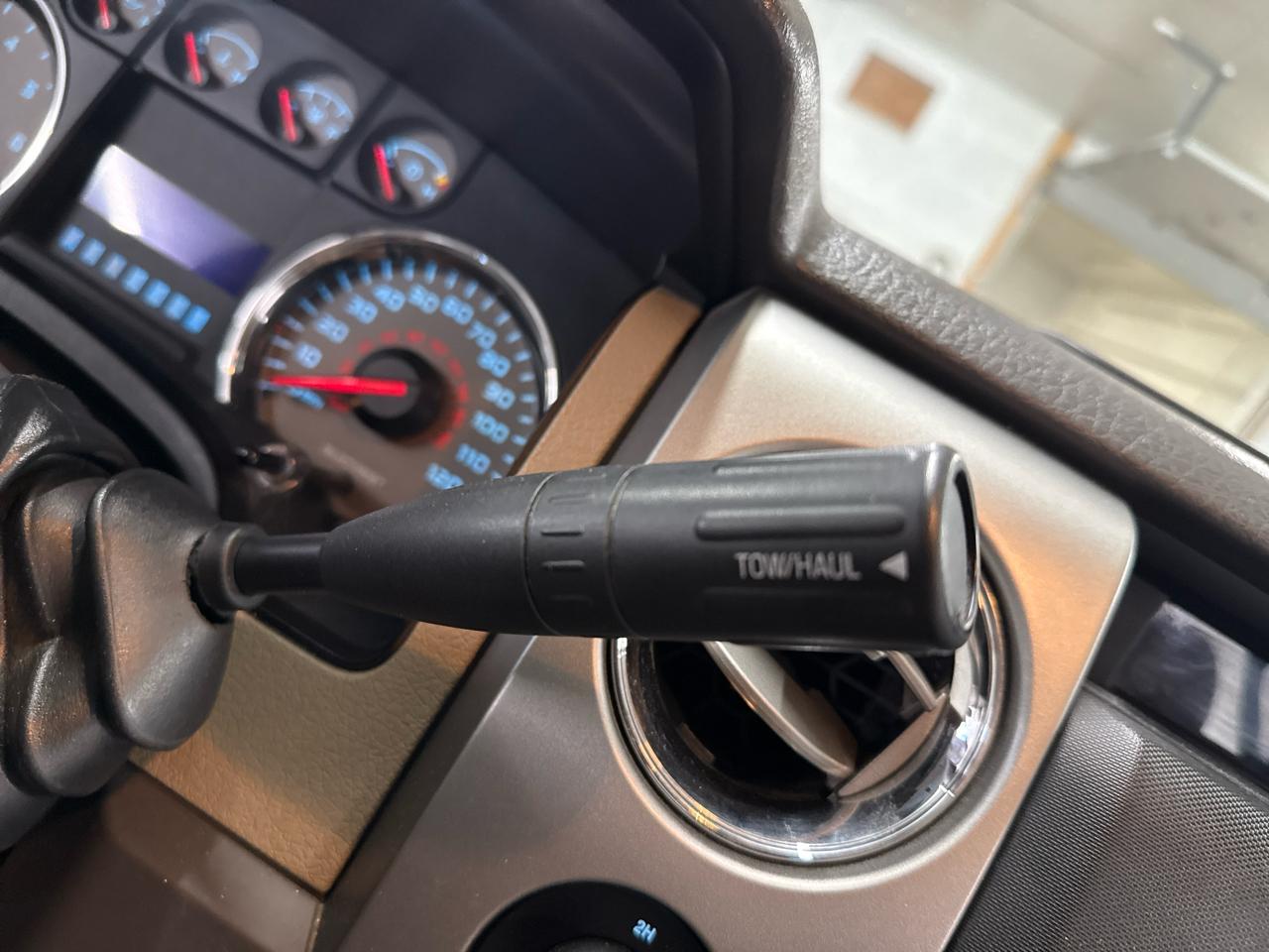 Ford F-150 XLT SuperCrew 4WD 2010