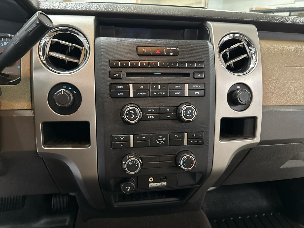 Ford F-150 XLT SuperCrew 4WD 2010