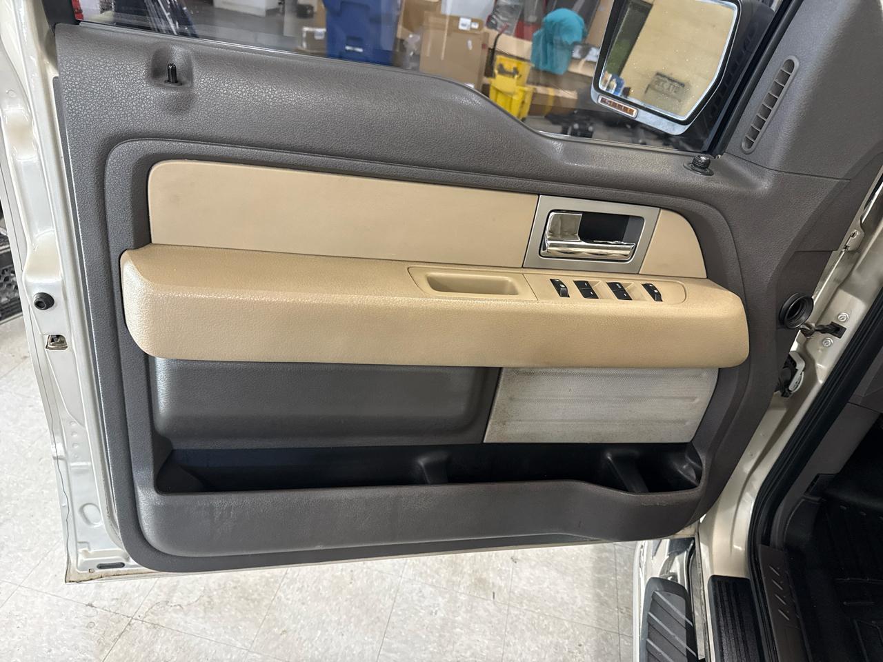 Ford F-150 XLT SuperCrew 4WD 2010
