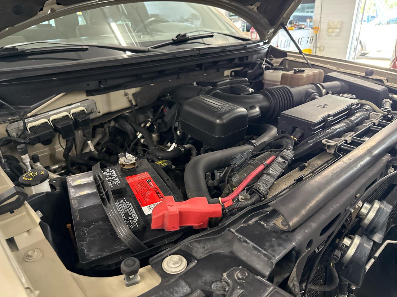 Ford F-150 XLT SuperCrew 4WD 2010