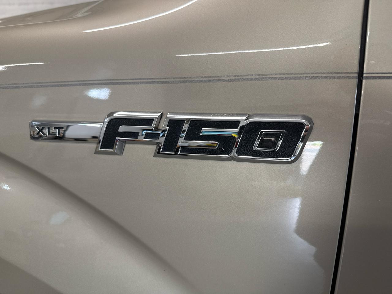 Ford F-150 XLT SuperCrew 4WD 2010