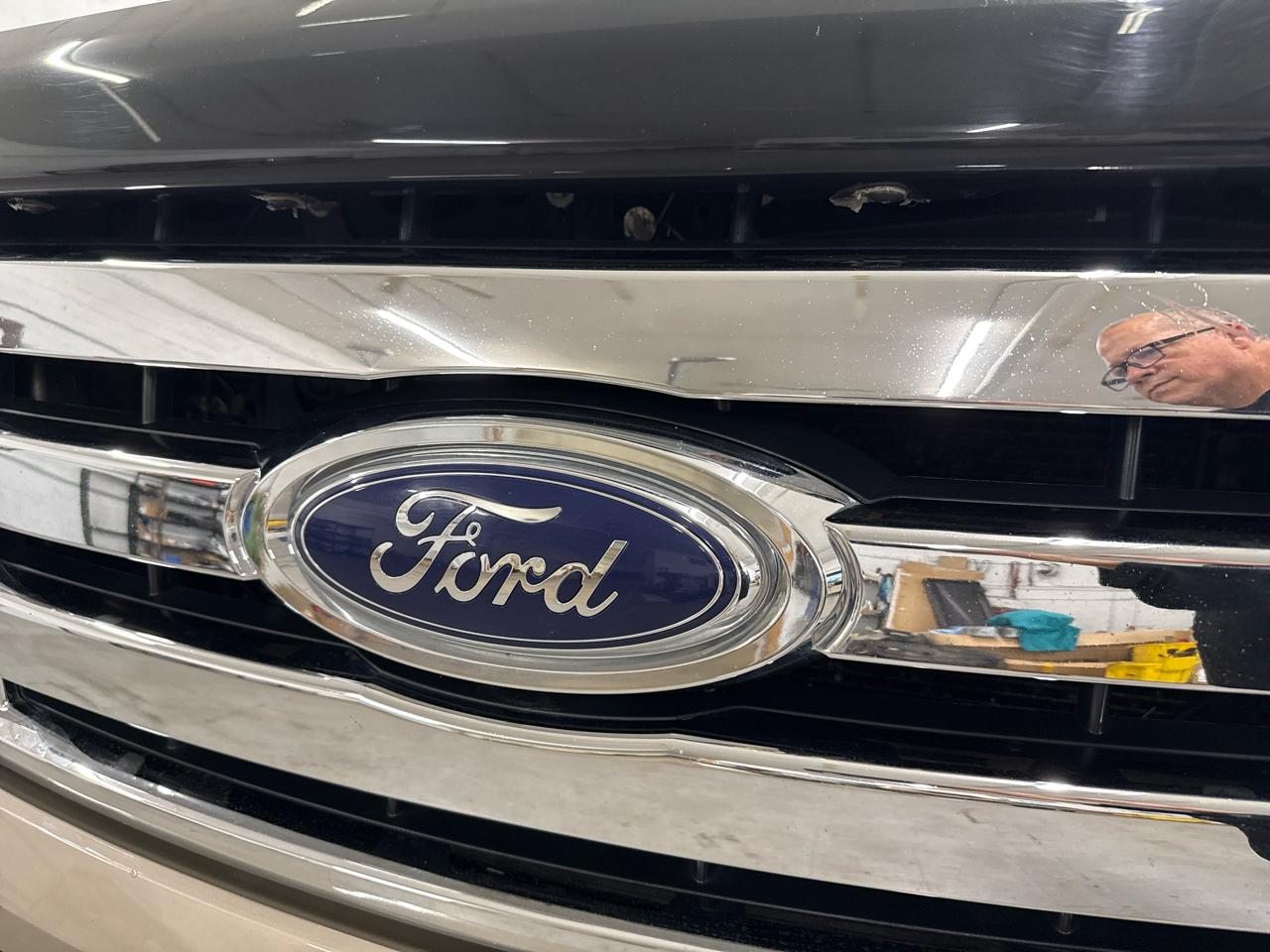 Ford F-150 XLT SuperCrew 4WD 2010