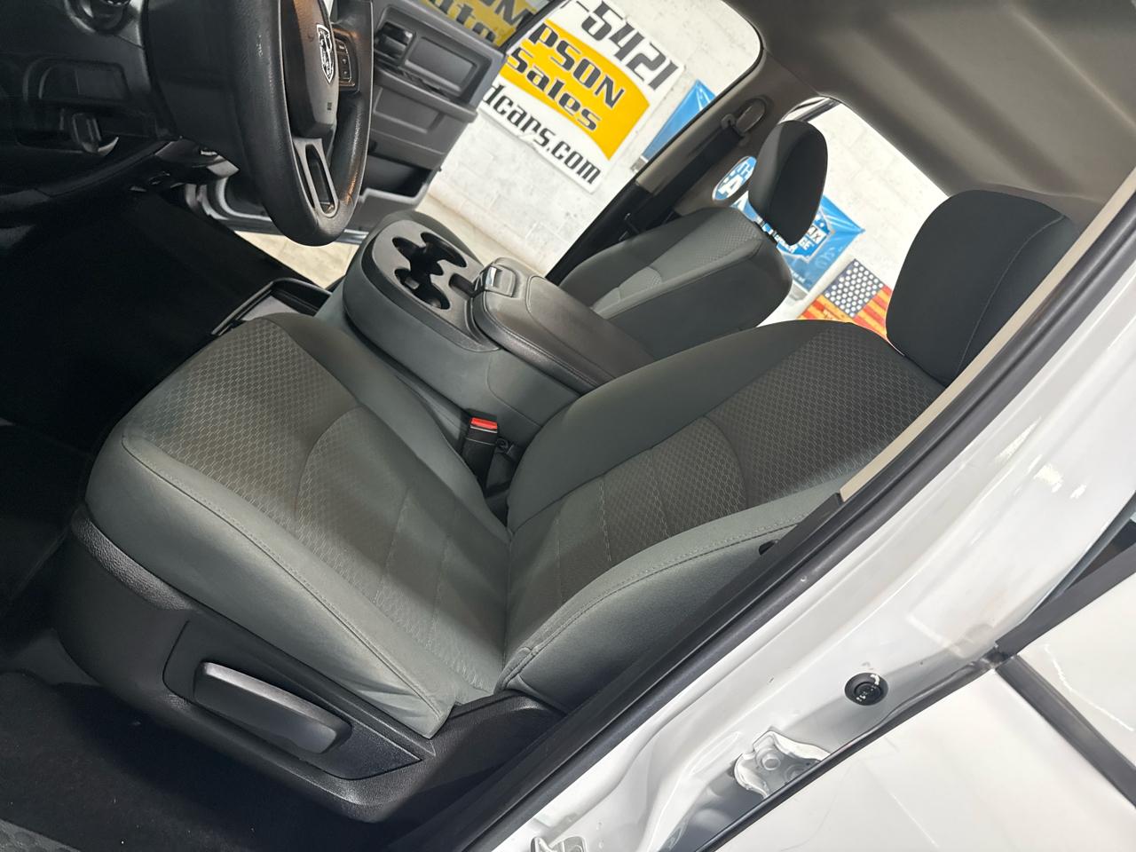 RAM 1500 Classic Crew Cab 4WD 2019