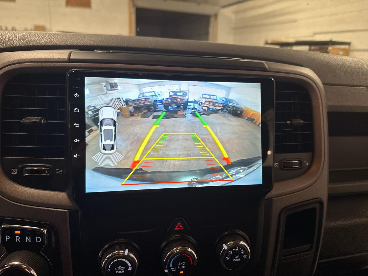 RAM 1500 Classic Crew Cab 4WD 2019