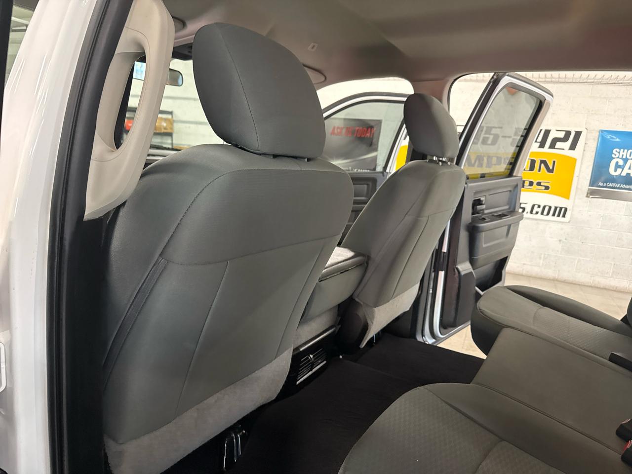 RAM 1500 Classic Crew Cab 4WD 2019
