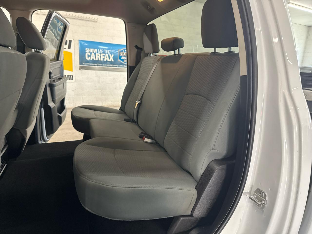 RAM 1500 Classic Crew Cab 4WD 2019