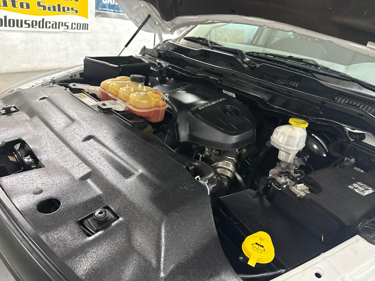 RAM 1500 Classic Crew Cab 4WD 2019