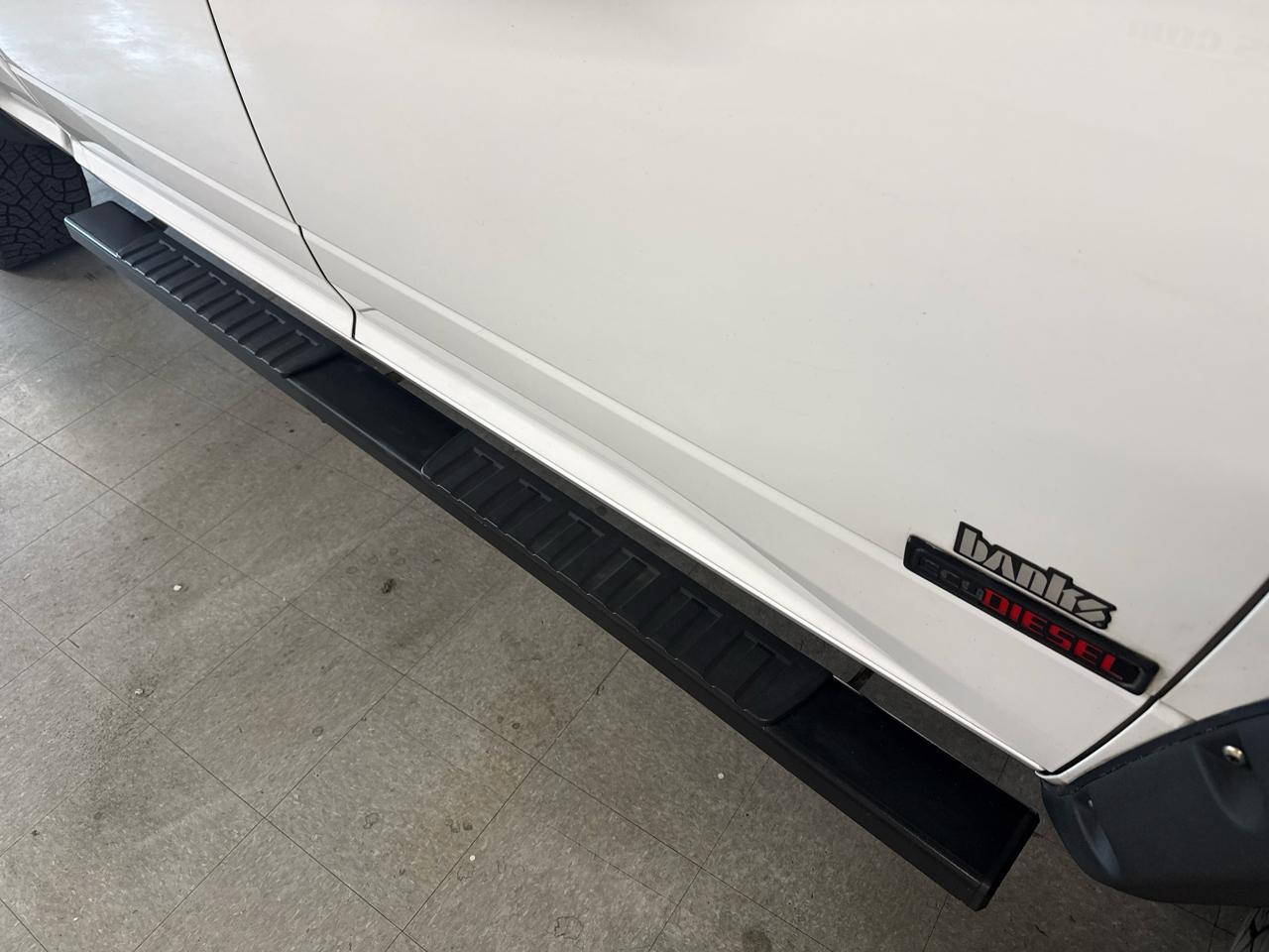 RAM 1500 Classic Crew Cab 4WD 2019