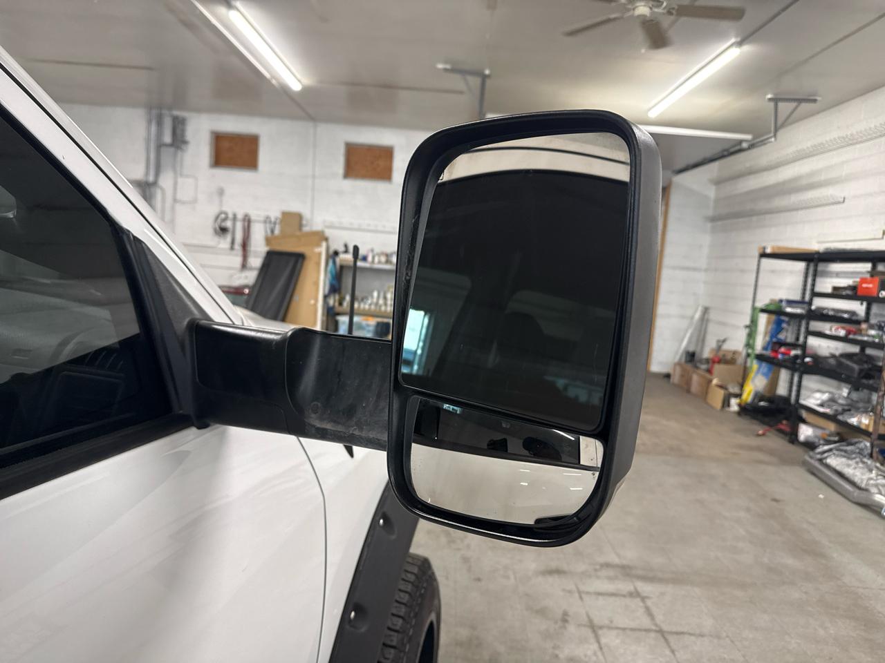 RAM 1500 Classic Crew Cab 4WD 2019