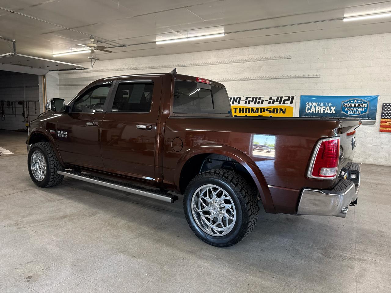 RAM 1500 Laramie Crew Cab 4WD 2014
