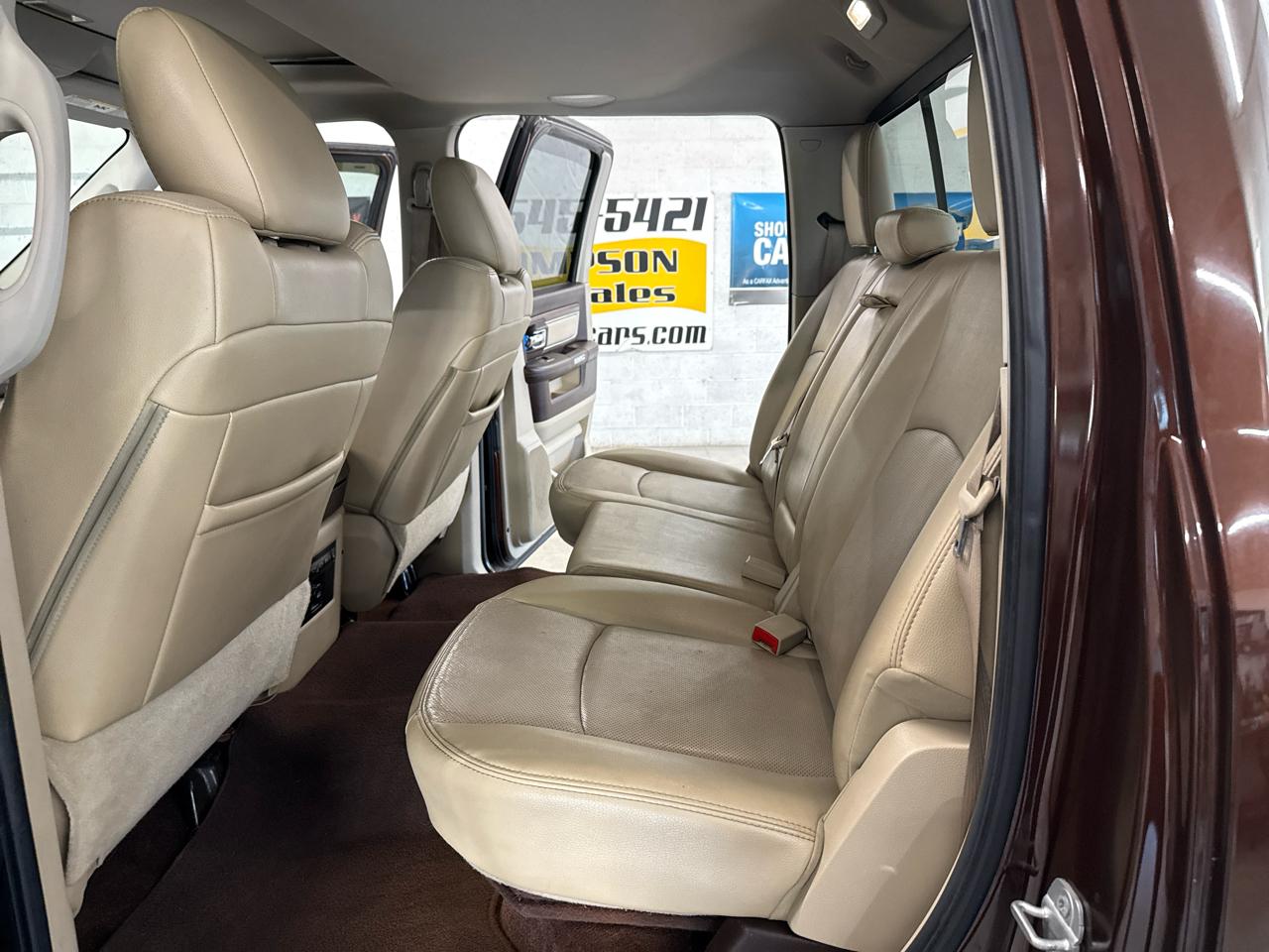 RAM 1500 Laramie Crew Cab 4WD 2014