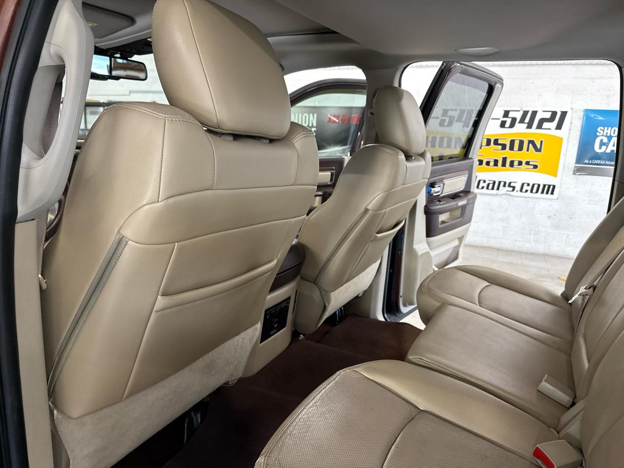 RAM 1500 Laramie Crew Cab 4WD 2014
