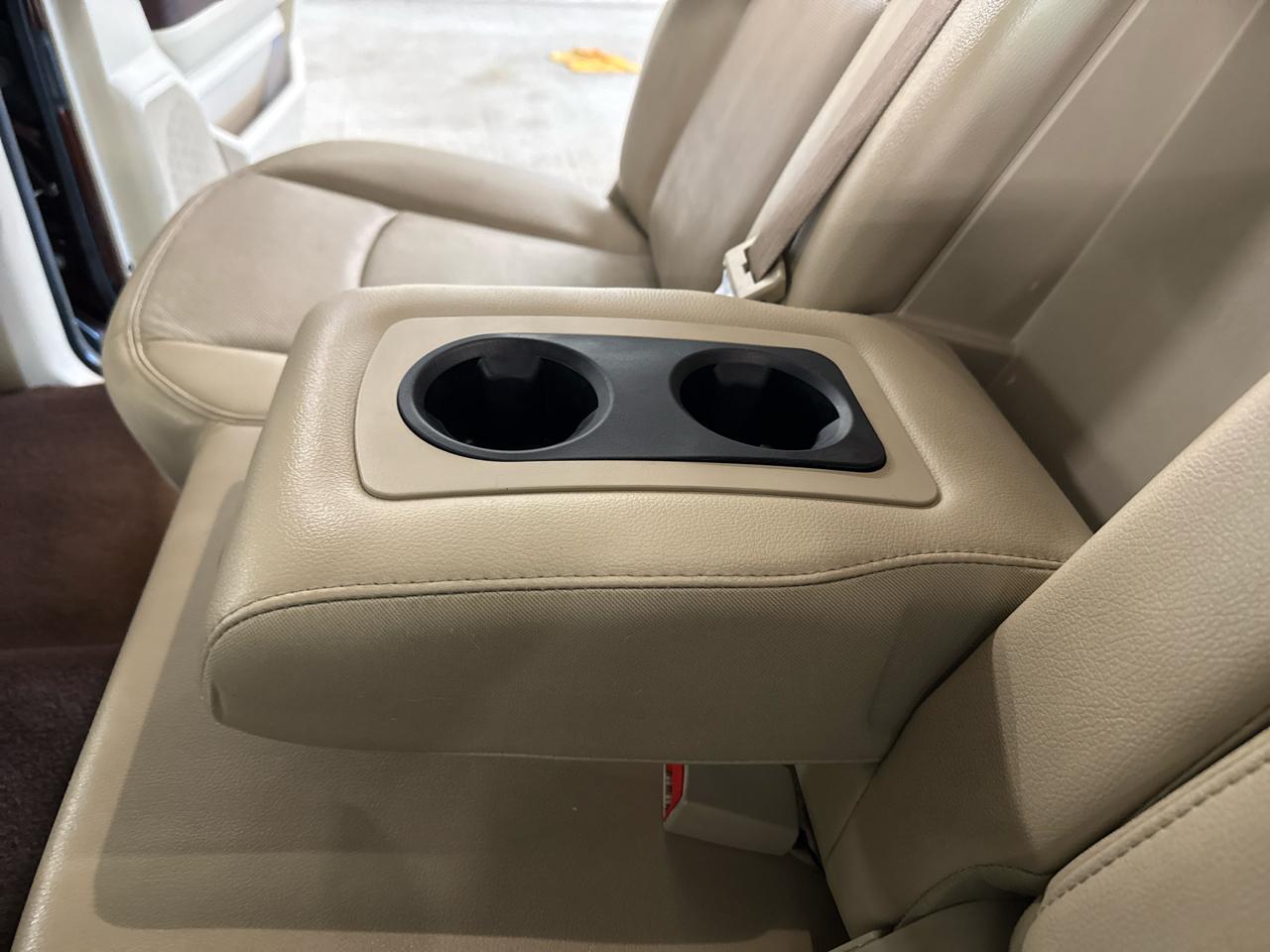 RAM 1500 Laramie Crew Cab 4WD 2014