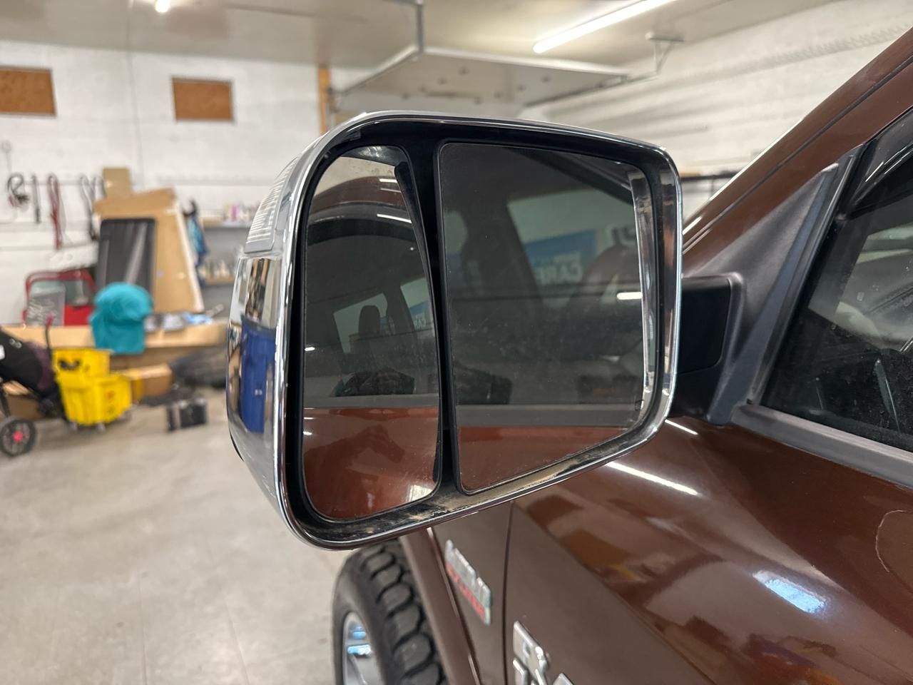 RAM 1500 Laramie Crew Cab 4WD 2014