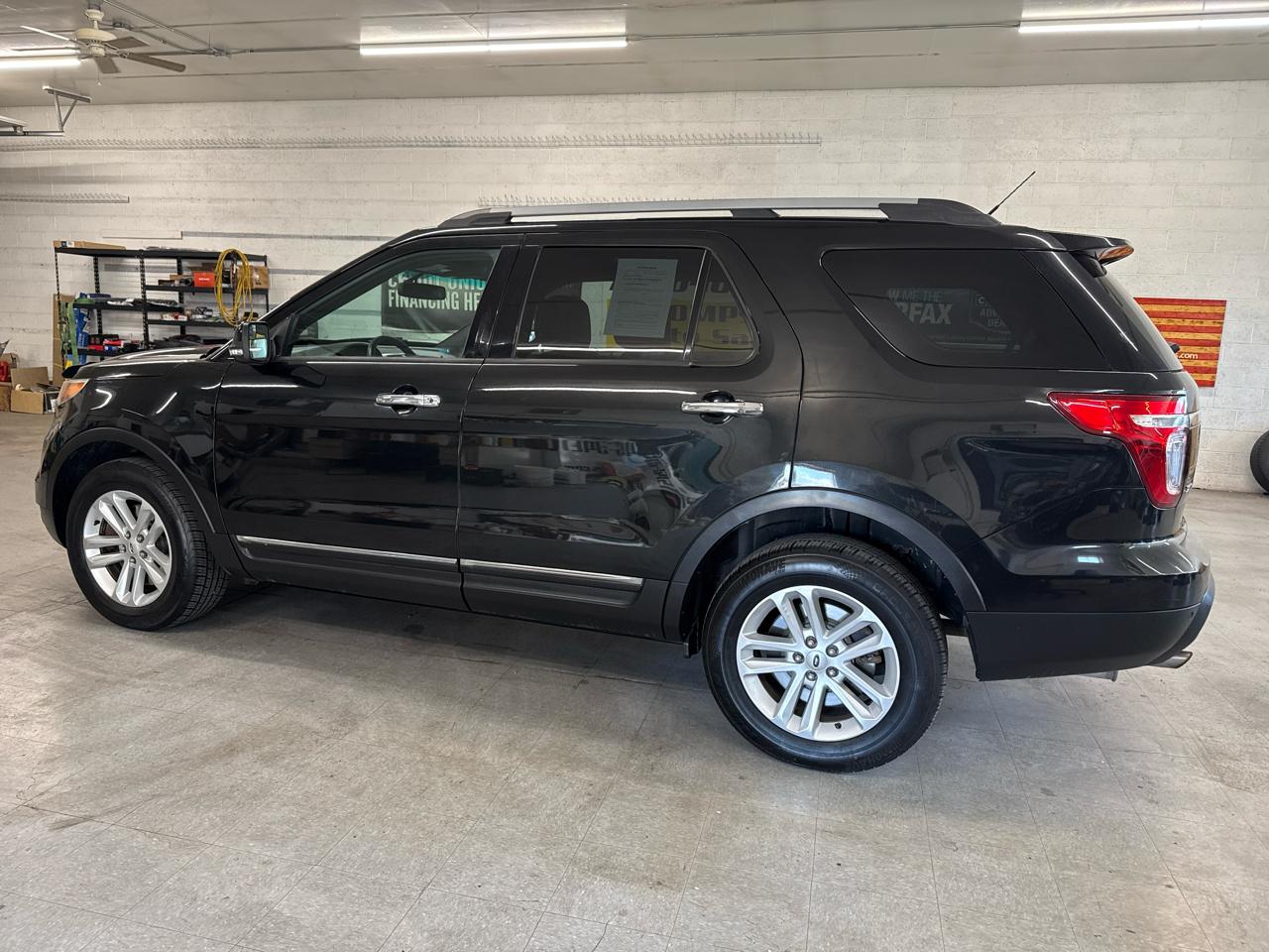 Ford Explorer XLT 4WD 2015