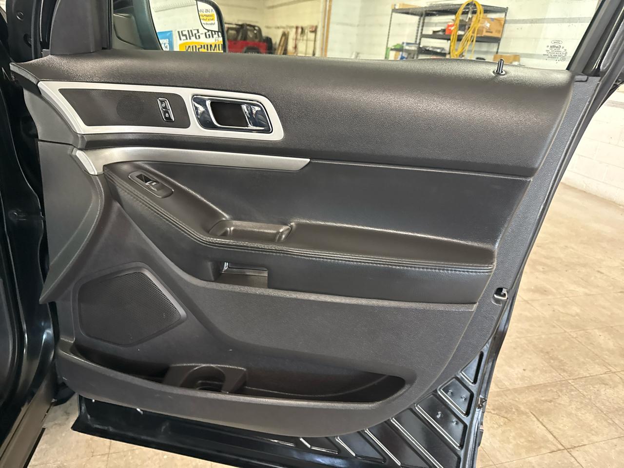 Ford Explorer XLT 4WD 2015