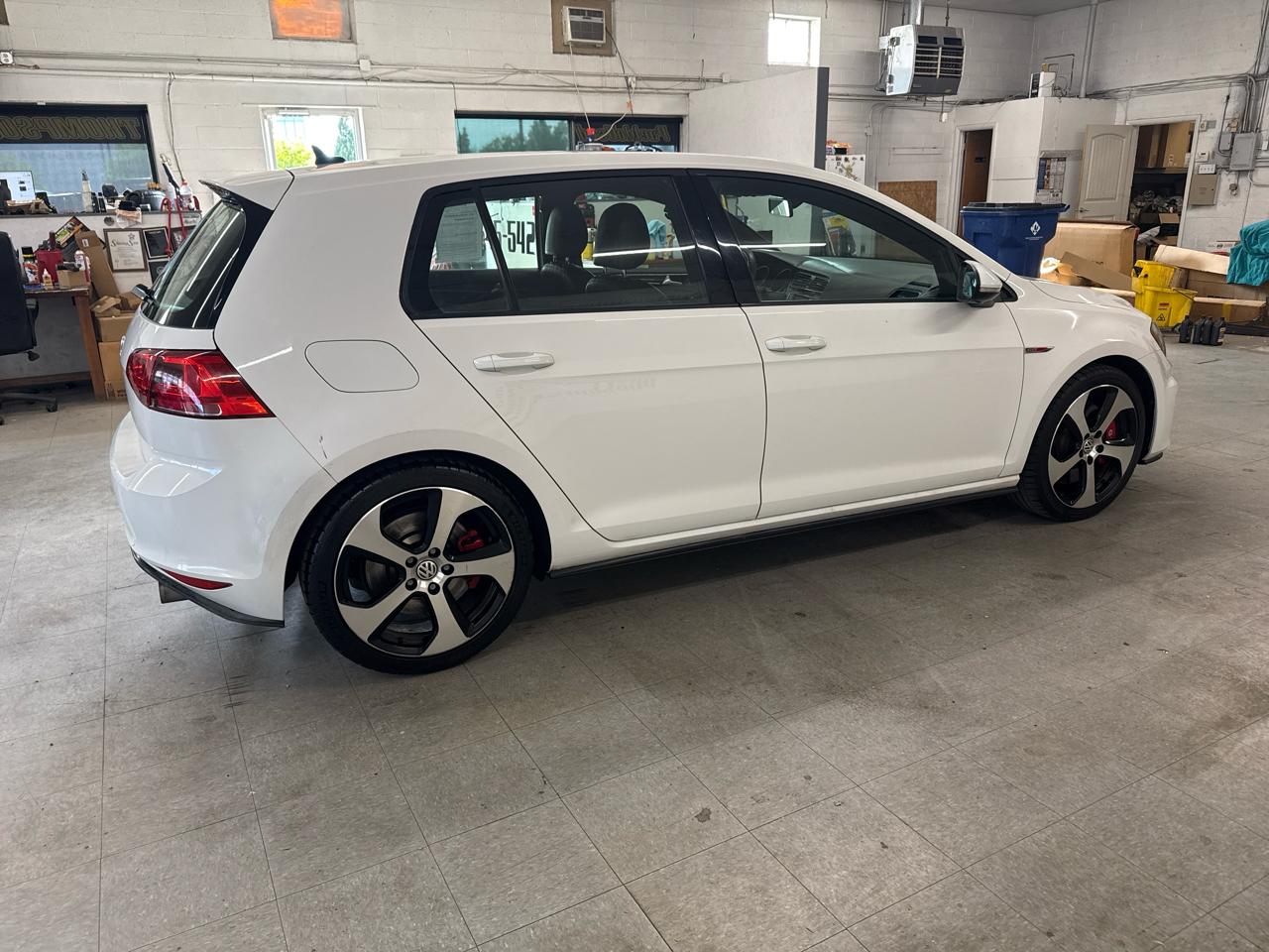 Volkswagen GTI  2015