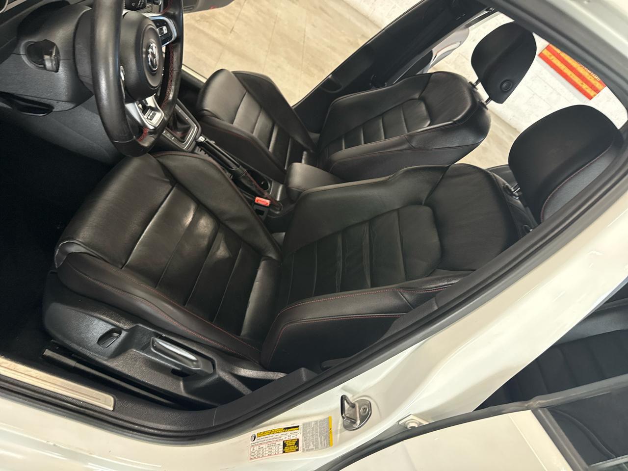 Volkswagen GTI  2015