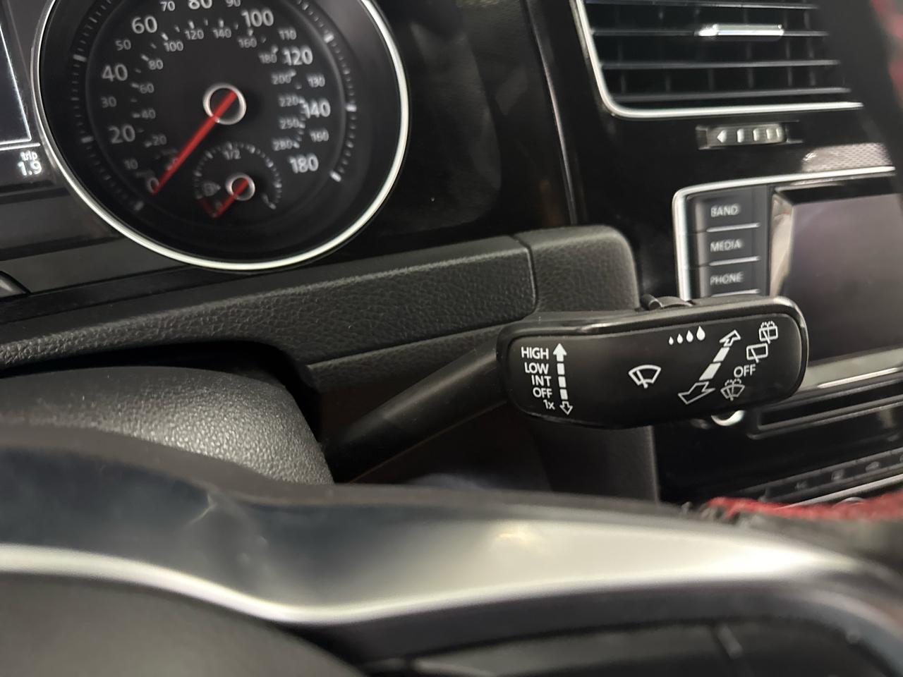 Volkswagen GTI  2015