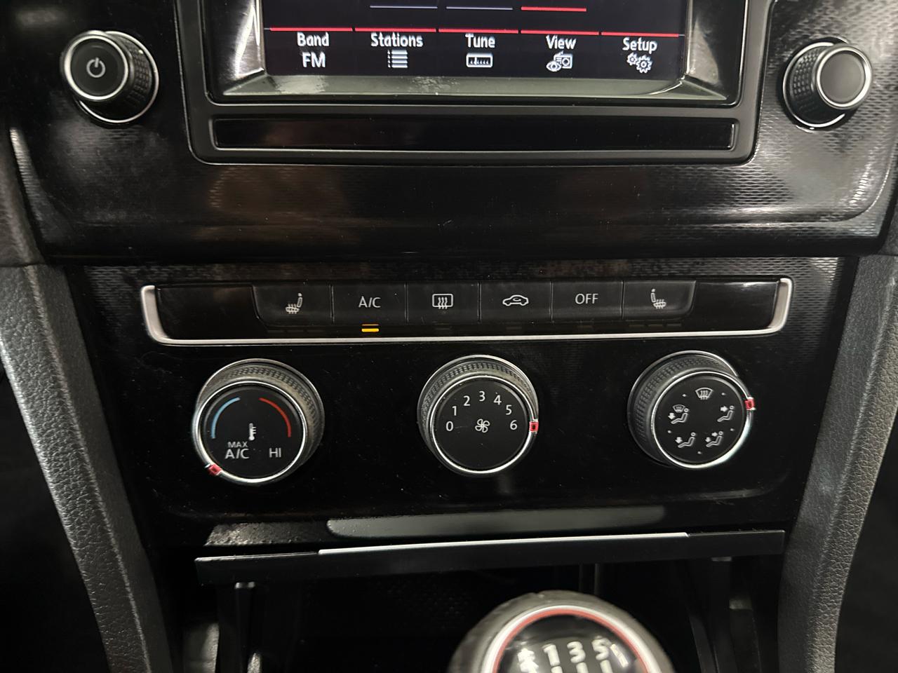 Volkswagen GTI  2015