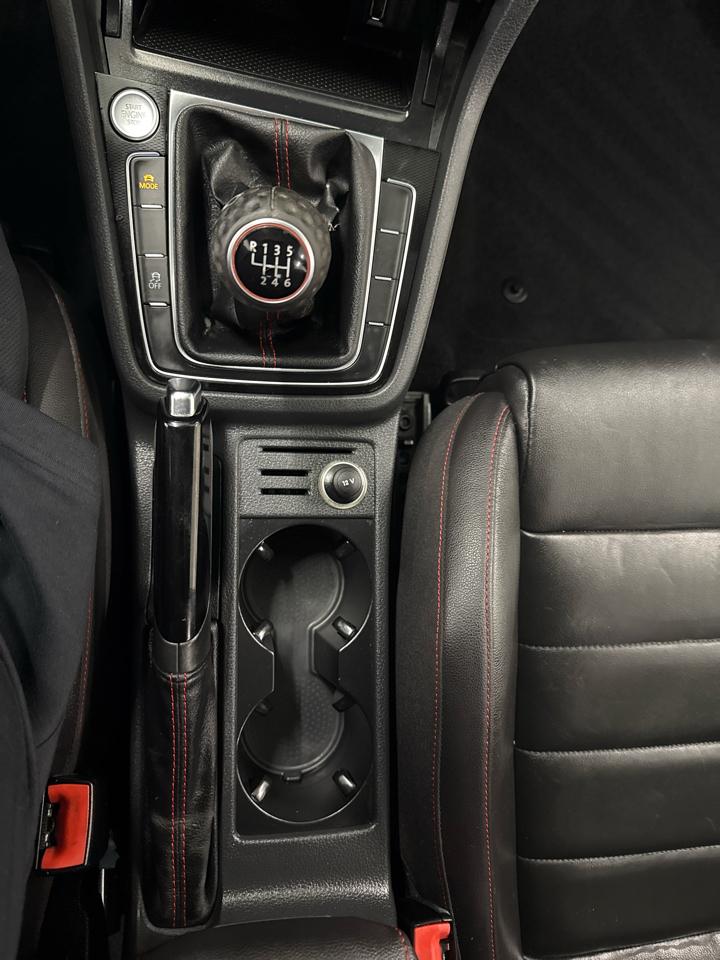 Volkswagen GTI  2015