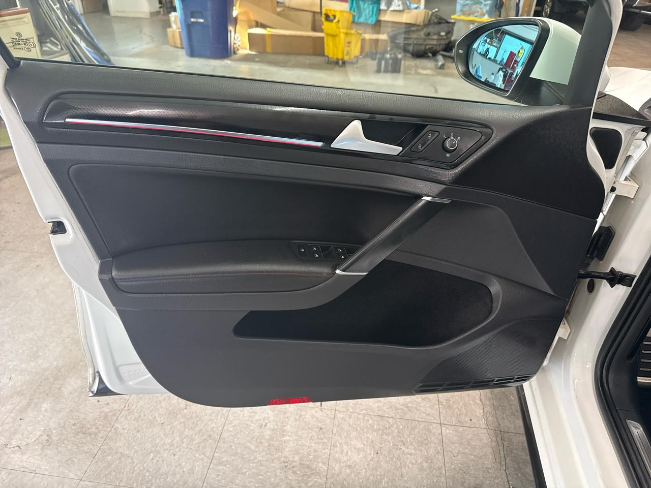 Volkswagen GTI  2015