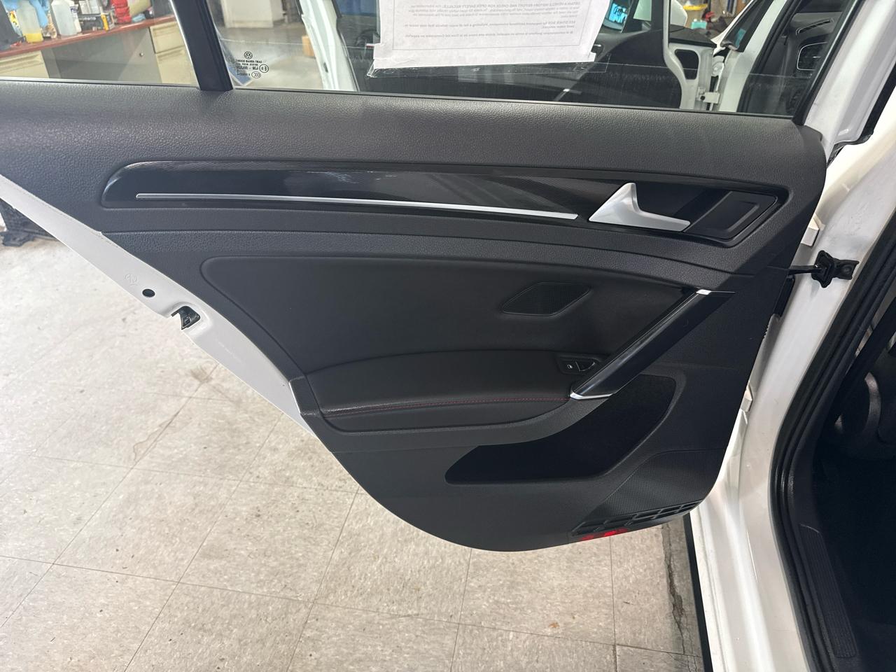 Volkswagen GTI  2015