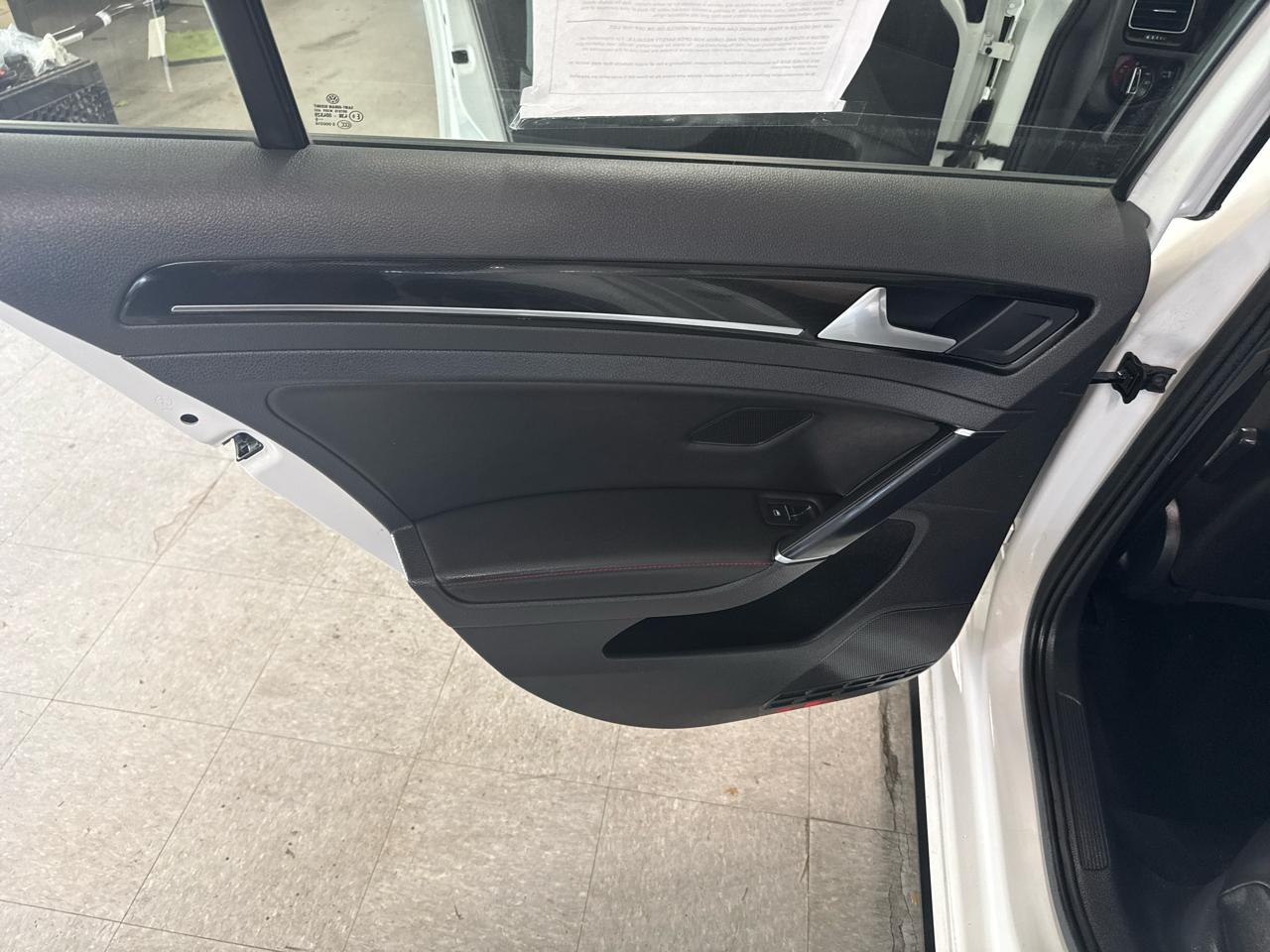 Volkswagen GTI  2015