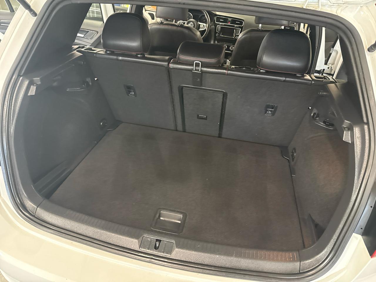 Volkswagen GTI  2015