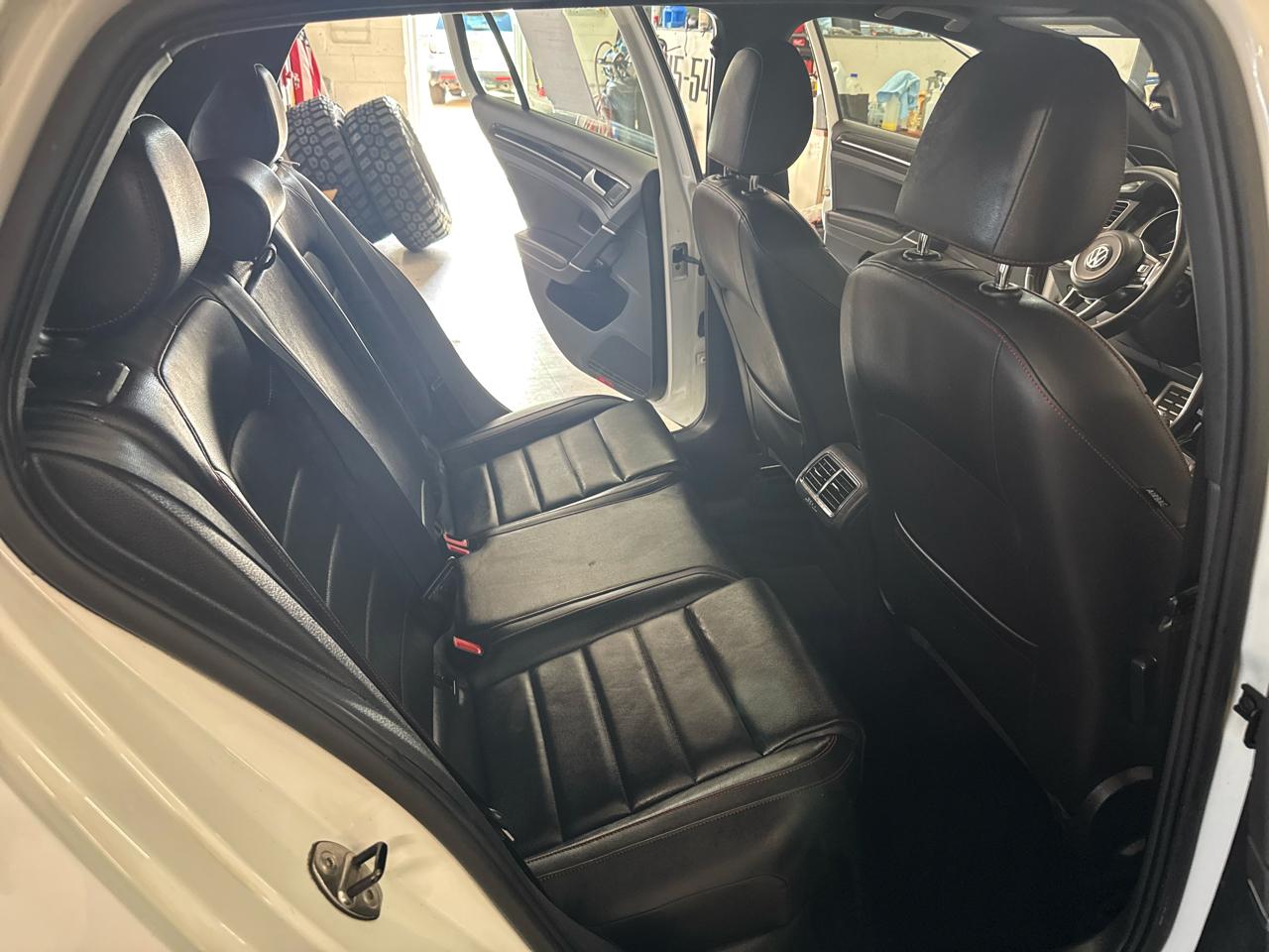 Volkswagen GTI  2015